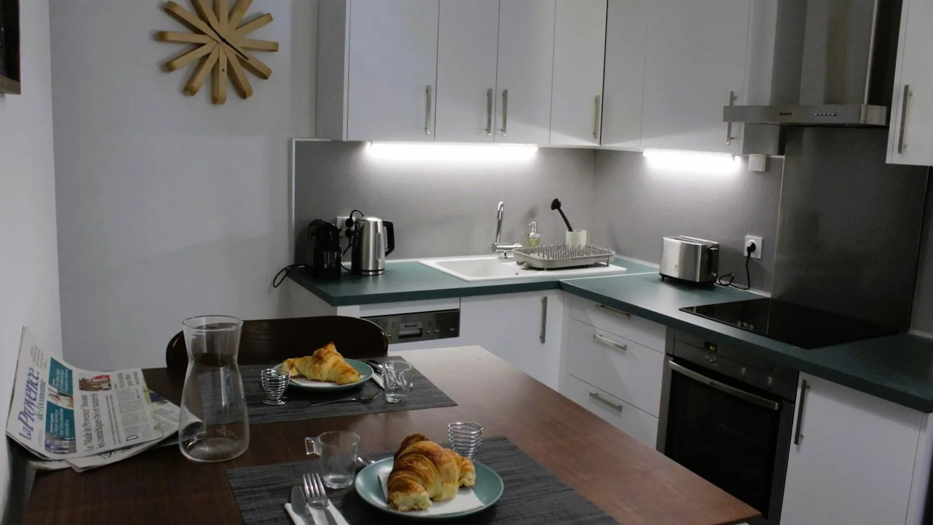 Appartement Centre Historique L'Isle-sur-la-Sorgue 0*,